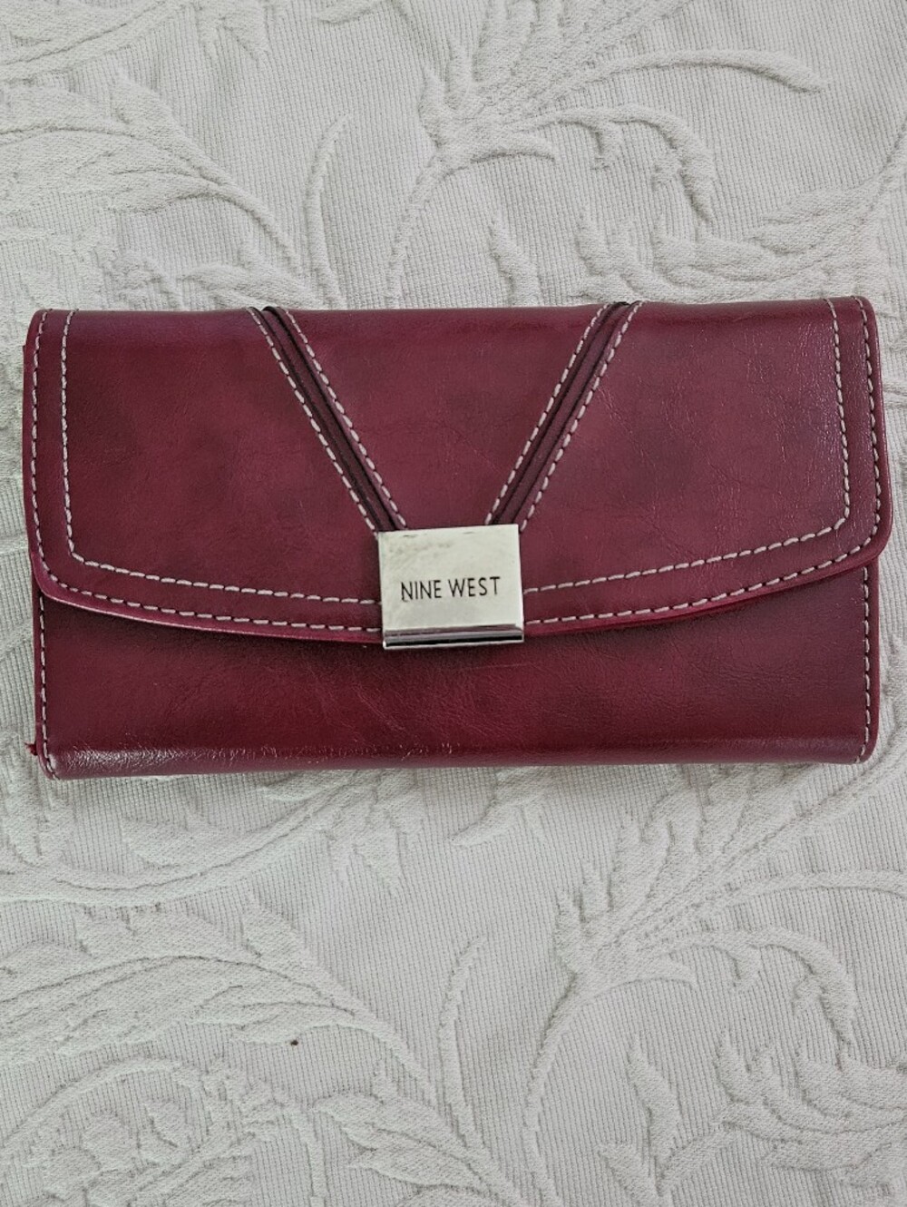 Nine West Women's Burgundy Leather Wallet
